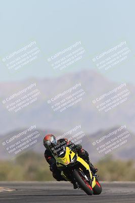 media/Oct-26-2025-Race Pace (Sun) [[c1447ca738]]/Non Verified (1st 20 Minutes of every Hour)/4-Turn 14 (1110am)/